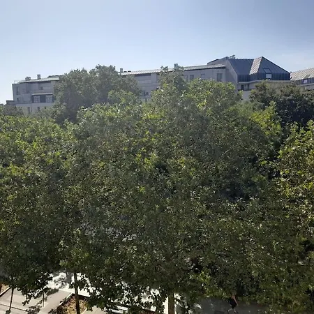 Bastille-appartement Elegant-confortable- Clim' Apartament *