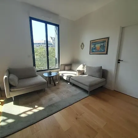 Bastille-appartement Elegant-confortable- Clim' Apartament