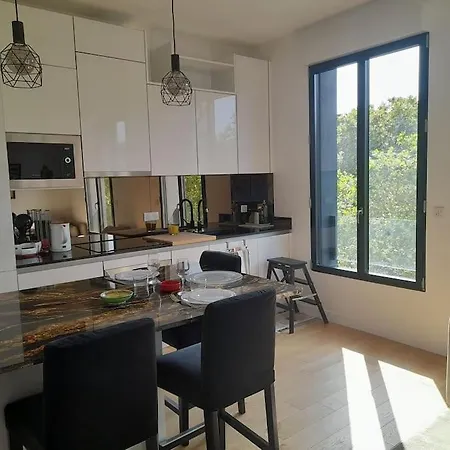 Bastille-appartement Elegant-confortable- Clim' Apartament